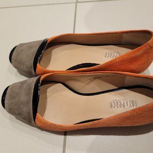 Joy and Peace leather women kitten heel shoes